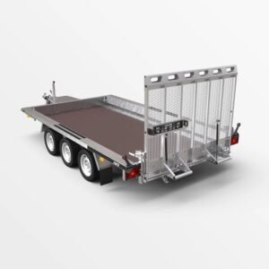 geratetransporter martz bau 3 4003 35 t mit heckrampe holzboden und drei gebrems 1.jpg
