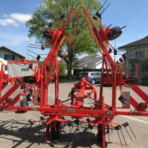 kuhn gf 6502 kreiselheuer 6 kreisel 1.jpg