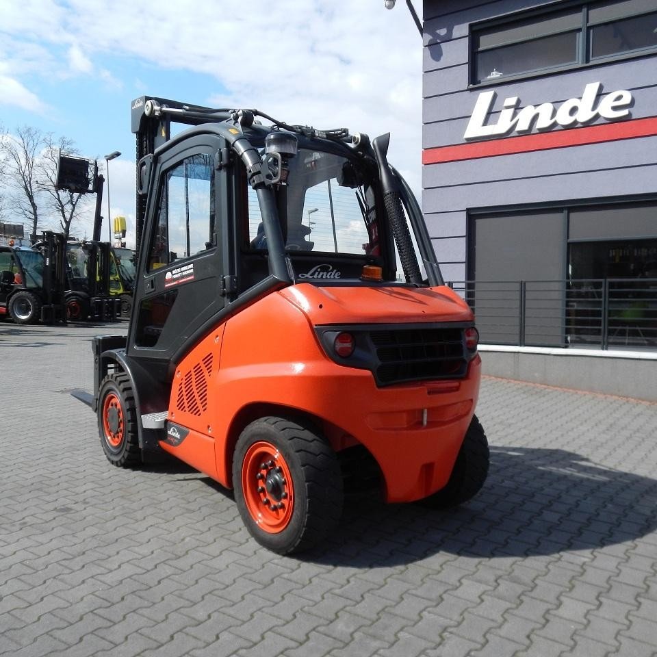 linde h40 d 02 4 t dieselstapler mit 4100 mm hub und 55 kw motor 2.jpg linde h40 d 02 4 t dieselstapler mit 4100 mm hub und 55 kw motor 2.jpg